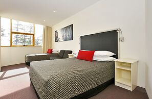 Atlantic Tower Motor Inn