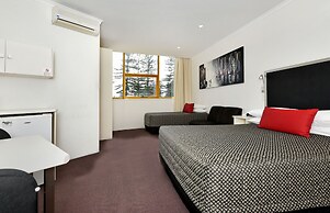 Atlantic Tower Motor Inn