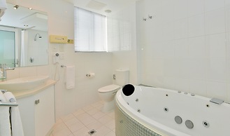 Atlantic Tower Motor Inn