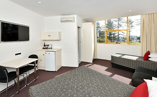 Atlantic Tower Motor Inn