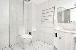 Atlantic Tower Motor Inn