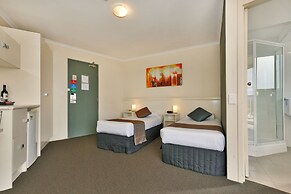 Atlantic Tower Motor Inn