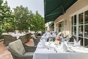 Hotel Pienzenau am Schlosspark