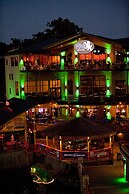 Camden on the Lake Resort & Spa