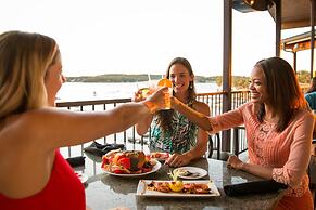 Camden on the Lake Resort & Spa