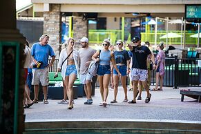 Camden on the Lake Resort & Spa