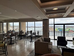 Camden on the Lake Resort & Spa