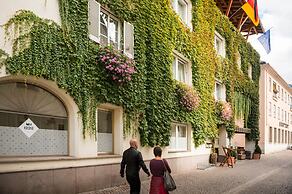 Hotel KRONE - eat, drink, stay