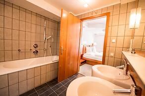 Hotel KRONE - eat, drink, stay