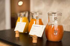 Hotel KRONE - eat, drink, stay
