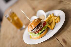 Hotel KRONE - eat, drink, stay