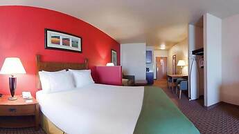 Baymont Inn and Suites by Wyndham Sturgis