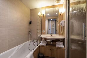 Clarion Aparthotel Toulouse Blagnac Airport