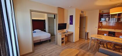 Clarion Aparthotel Toulouse Blagnac Airport