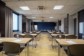 Clarion Aparthotel Toulouse Blagnac Airport