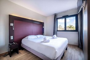 Clarion Aparthotel Toulouse Blagnac Airport