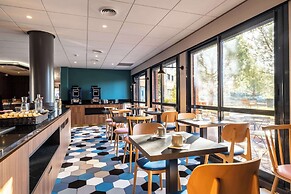 Clarion Aparthotel Toulouse Blagnac Airport