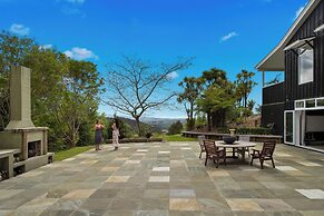 Woodhouse Mountain Lodge