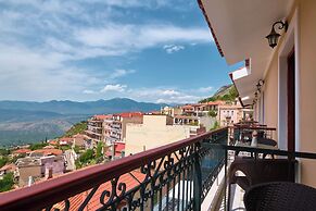 Fedriades Delphi Hotel