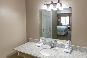 The Admiral's Inn Resort