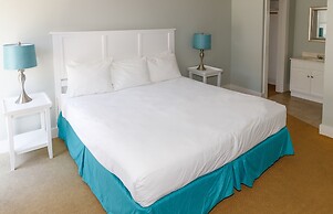 The Admiral's Inn Resort
