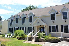 The Admiral's Inn Resort