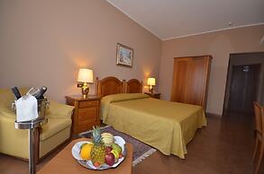 Garden Hotel