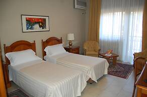 Garden Hotel