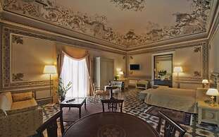 Hotel Manganelli Palace