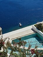 Andronis Luxury Suites