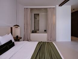 Andronis Luxury Suites