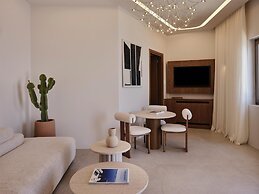 Andronis Luxury Suites