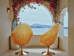 Andronis Luxury Suites