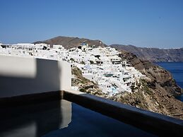 Andronis Luxury Suites