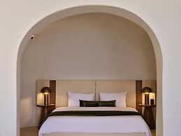 Andronis Luxury Suites