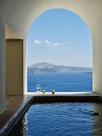 Andronis Luxury Suites