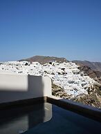 Andronis Luxury Suites