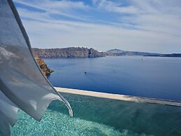 Andronis Luxury Suites