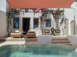 Andronis Luxury Suites