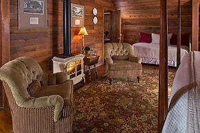 Glen-Ella Springs Hotel & Restaurant