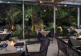 Glen-Ella Springs Hotel & Restaurant