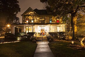 The Magnolia House Inn