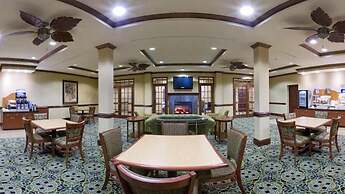 Holiday Inn Express & Suites Millington by IHG