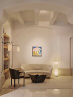 The Maybourne Beverly Hills, Maybourne