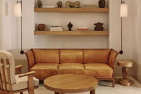 The Maybourne Beverly Hills, Maybourne