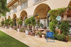 The Maybourne Beverly Hills, Maybourne