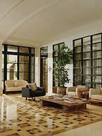 The Maybourne Beverly Hills, Maybourne