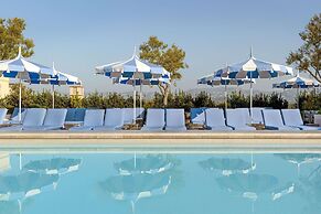 The Maybourne Beverly Hills, Maybourne