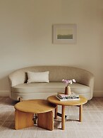 The Maybourne Beverly Hills, Maybourne