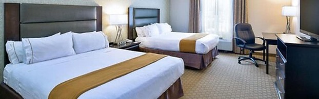 Holiday Inn Express Hotel & Suites Ottawa Airport by IHG